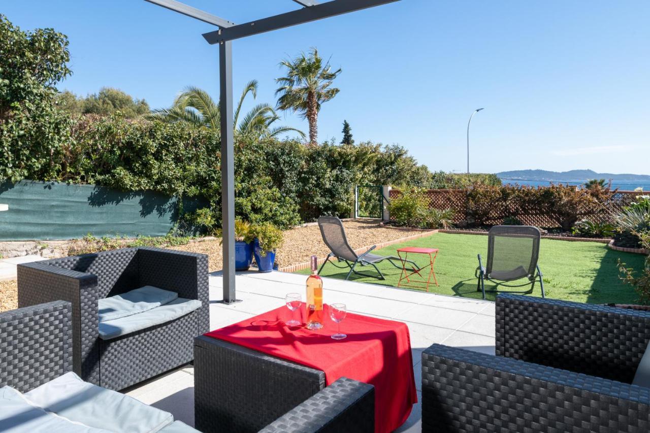 Face A La Mer Superbe Villa Terrasse Barbecue Le Pradet Carqueiranne Kültér fotó